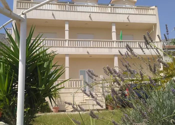 Apartments Ticinovic